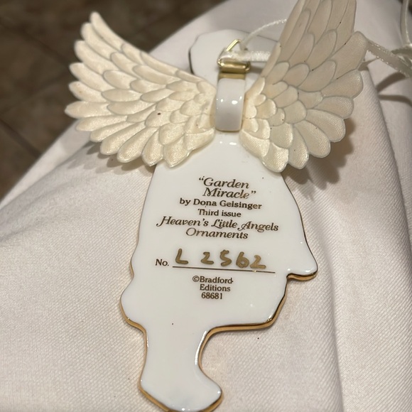 Vintage Heaven’s Little Angel Ornament “ Garden Miracle “ by Dona Geisinger - Picture 3 of 4